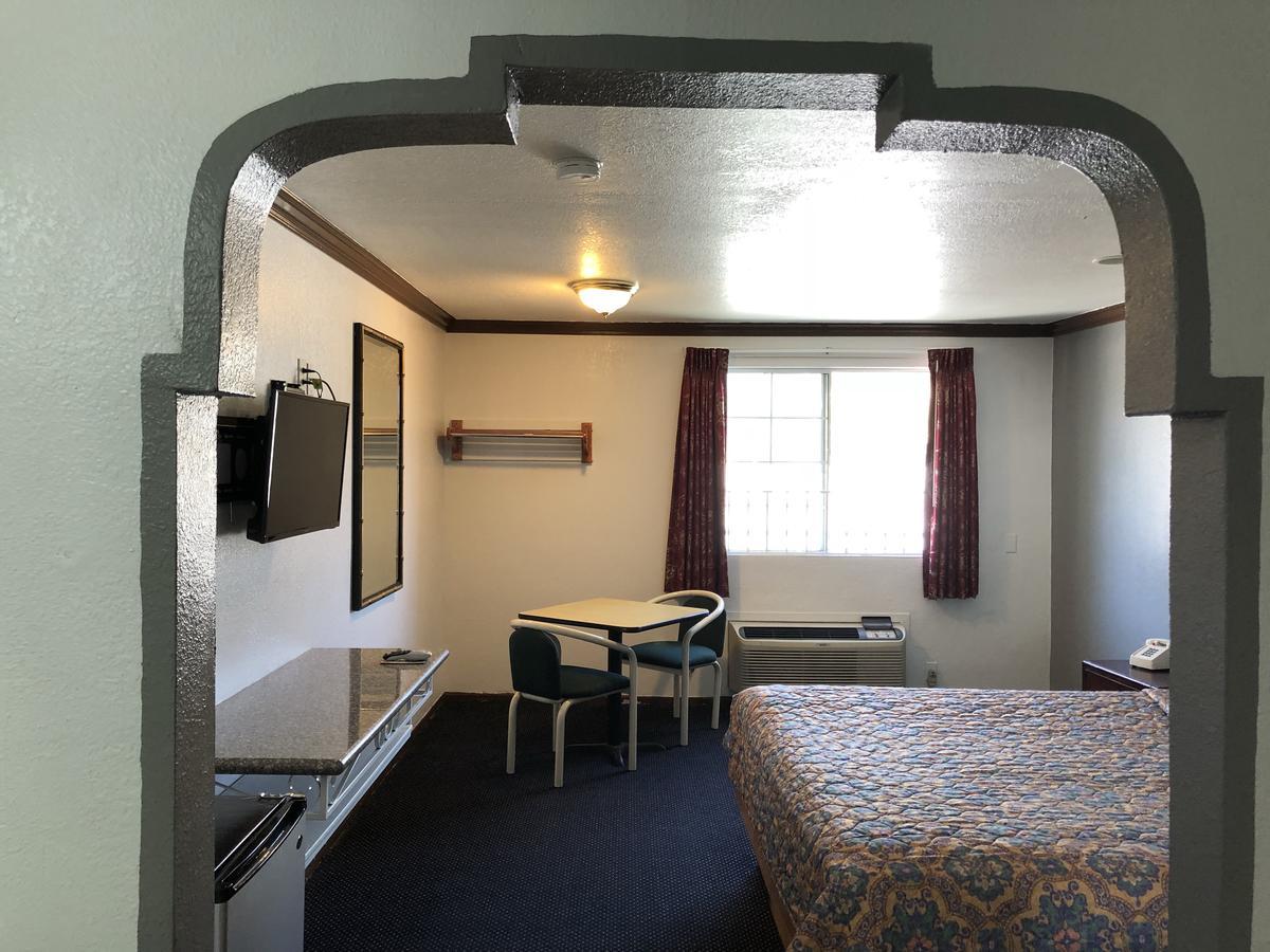لوس أنجلوس Starlight Inn, Valley Blvd - Downtown La المظهر الخارجي الصورة